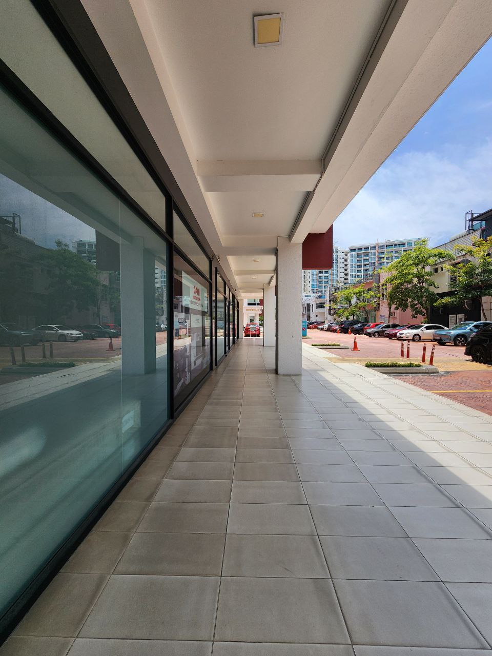 Corner Ground Floor Shoplot Oasis Square Damansara - photo 12