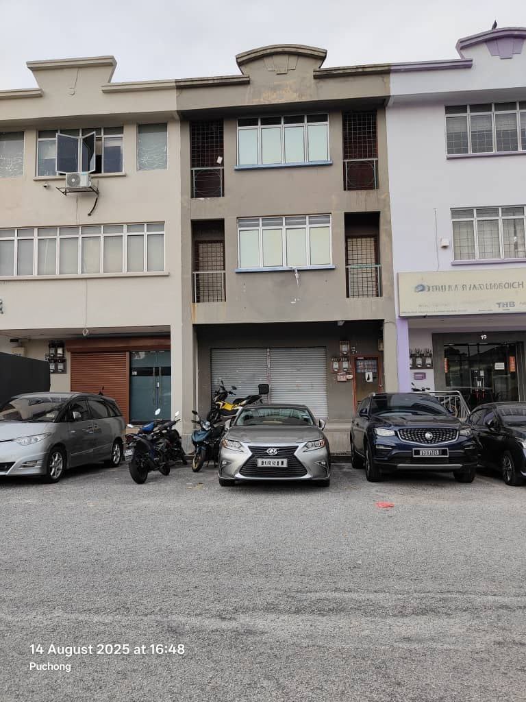 3 Storey Shop Office Bukit Puchong