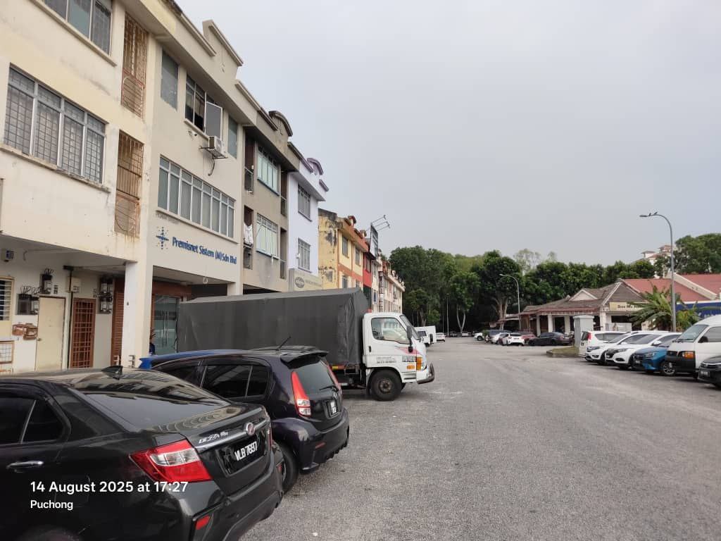 3 Storey Shop Office Bukit Puchong - photo 3