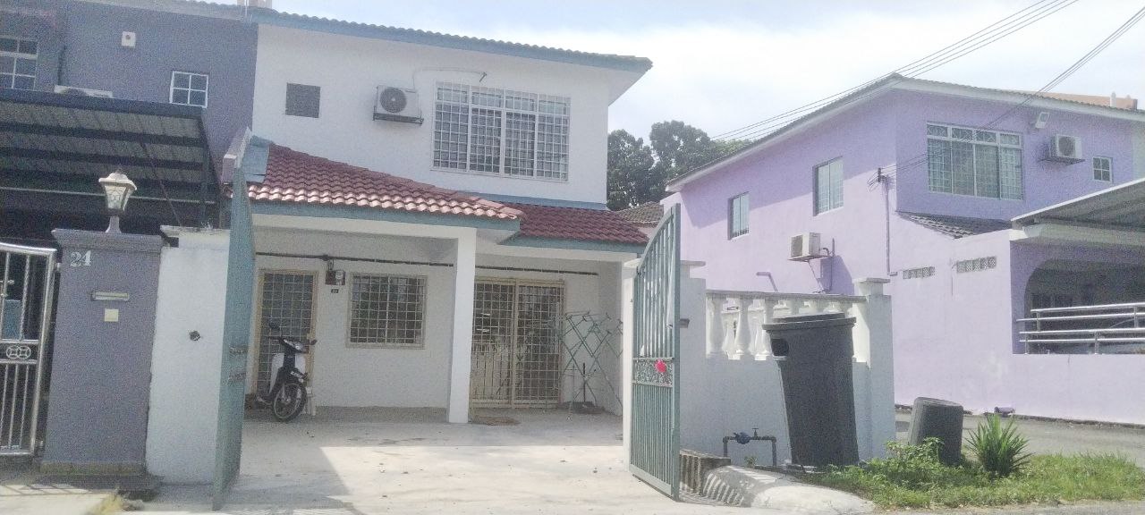 End Lot 2 Sty Teres Taman Balakong Jaya Selangor - photo 2