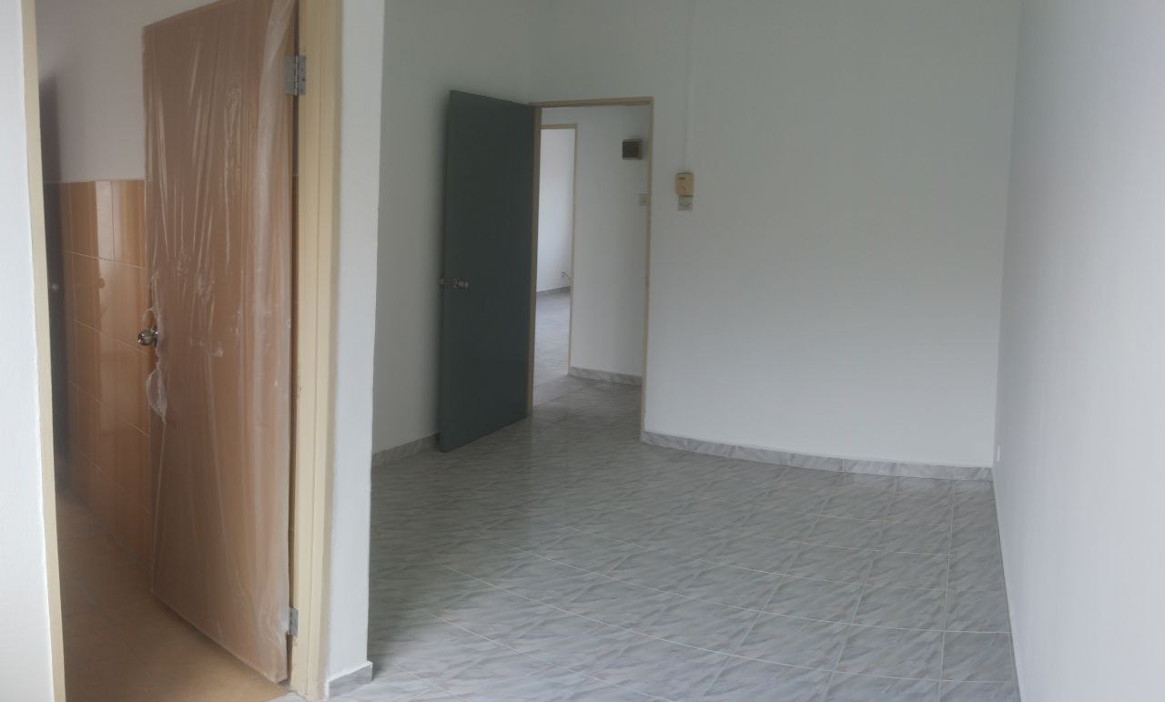 End Lot 2 Sty Teres Taman Balakong Jaya Selangor - photo 8