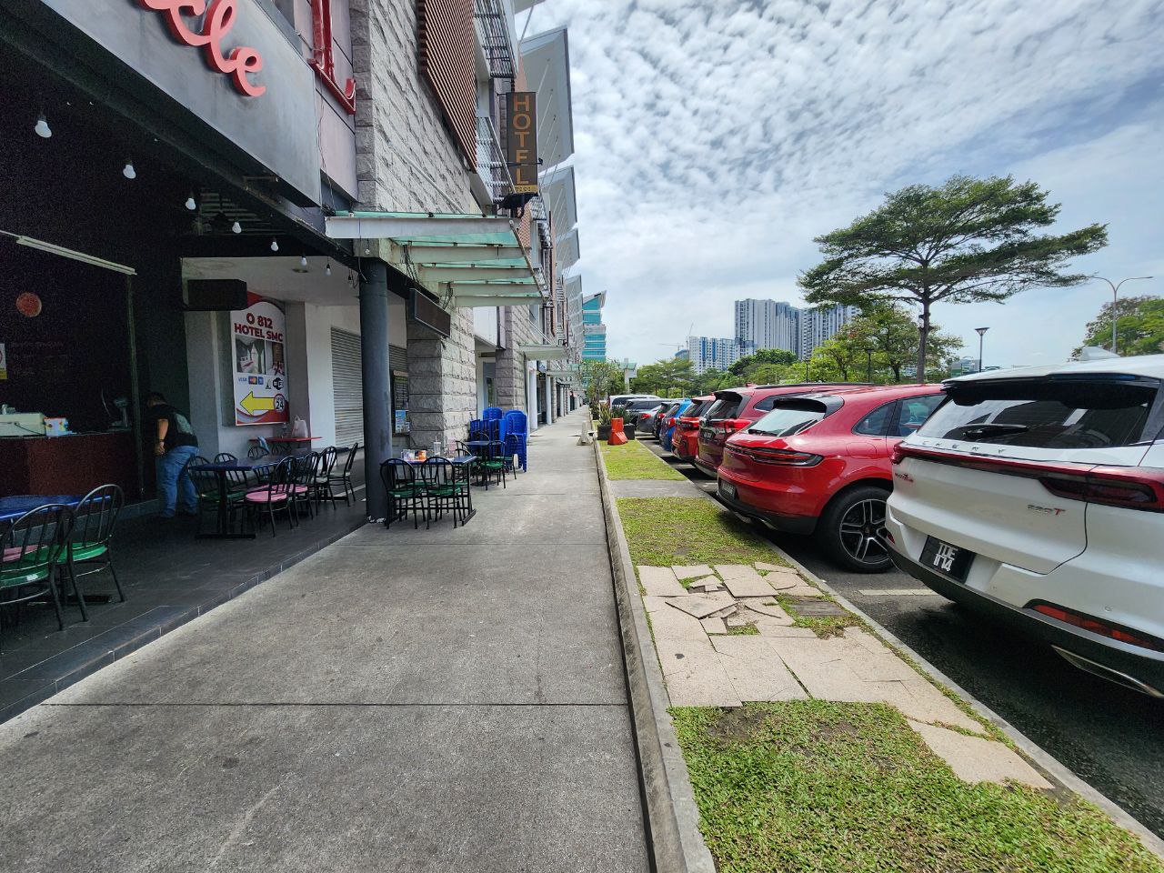 4 Sty Corner Shop Lot Laman Seri Business Park - photo 4