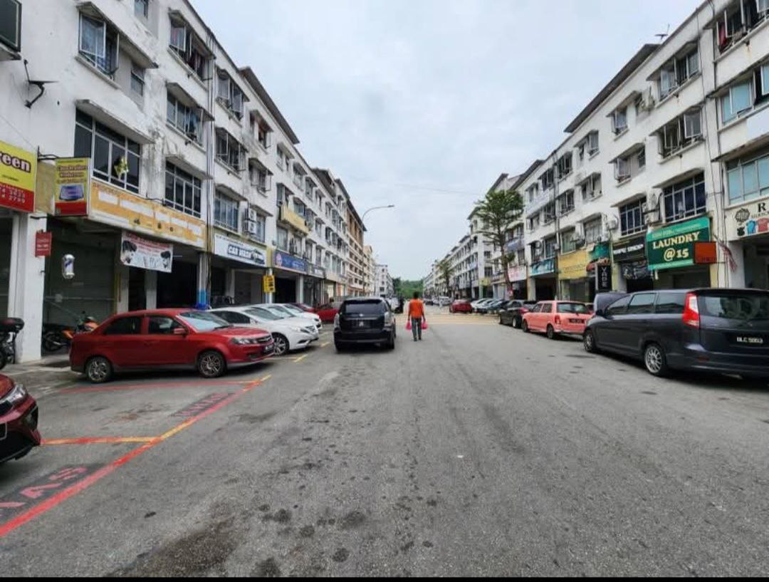 Shoplot Apartment Seksyen 15 Shah Alam