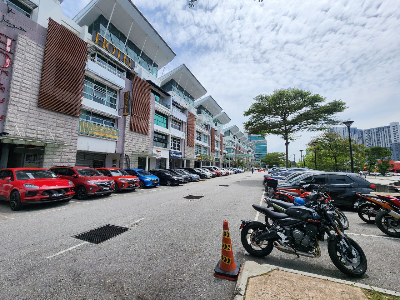 4 Sty Corner Shoplot Seksyen 13 Shah Alam