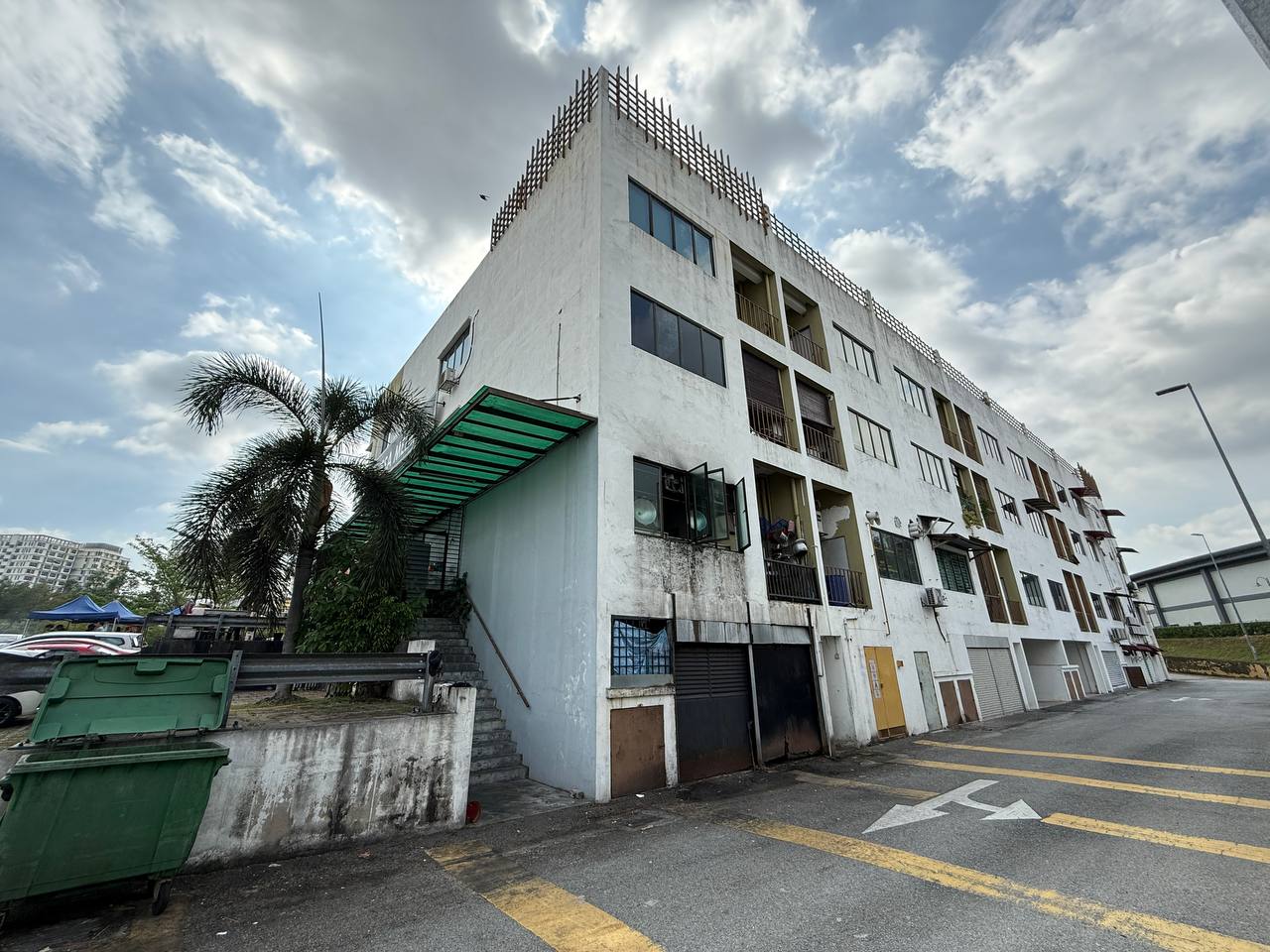 3 Sty Shop Plaza Crystalville Cyberjaya - photo 4