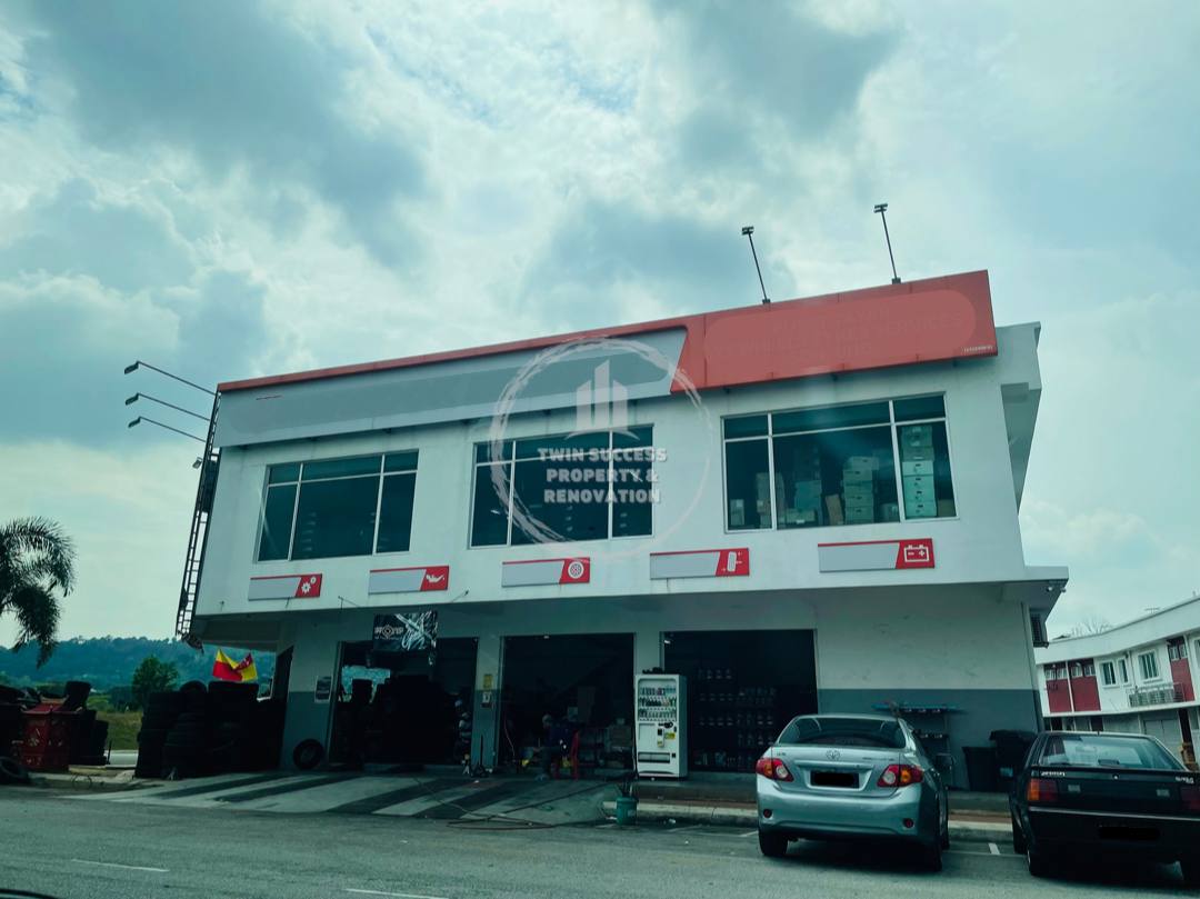 2 Sty Corner Shop Lot Bandar Hillpark Puncak Alam - photo 1