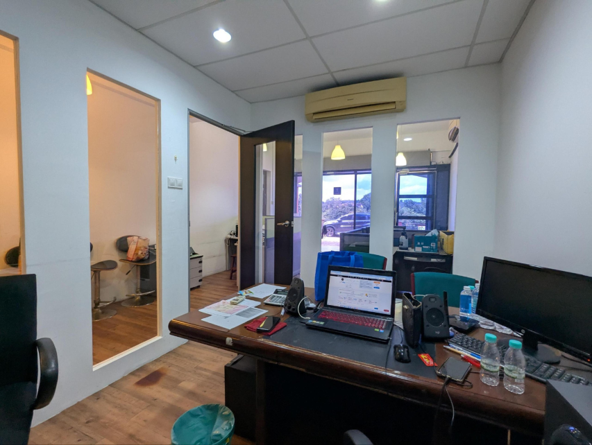 2 Sty Shop Lot Bukit Jelutong - photo 8