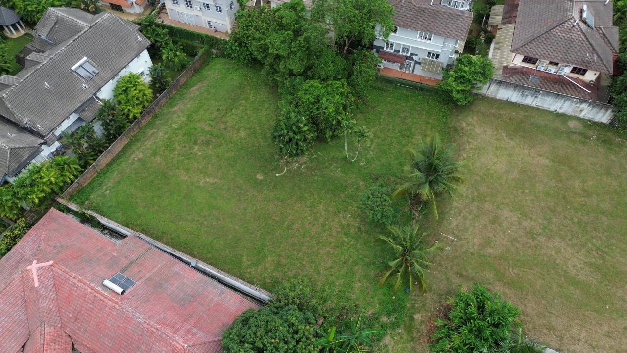 Freehold Bungalow Lot At Kemensah Ulu Klang - photo 3