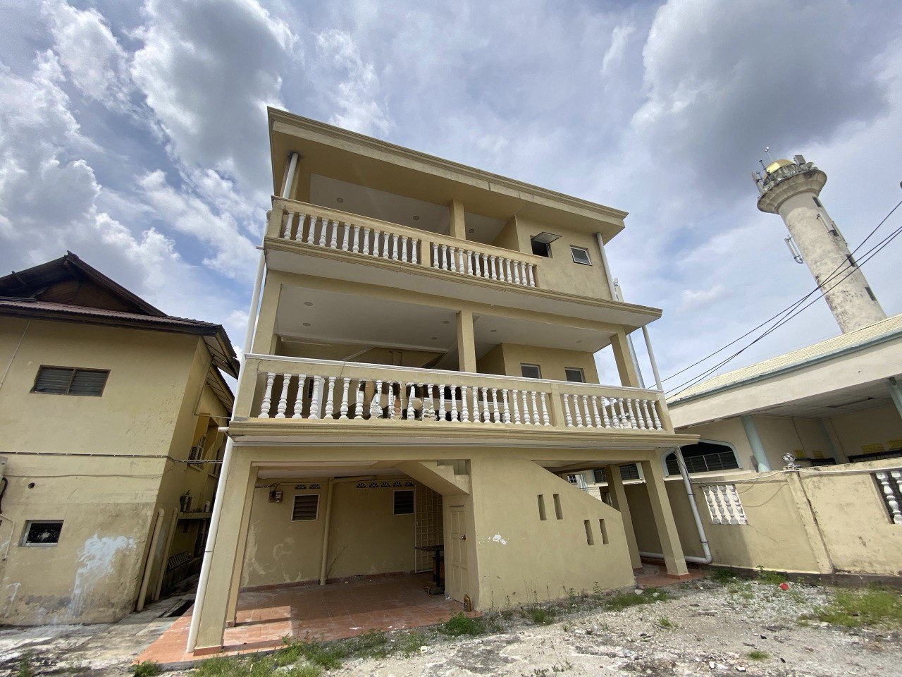 3 Floor Hostel For Rent Teras Jernang Bangi