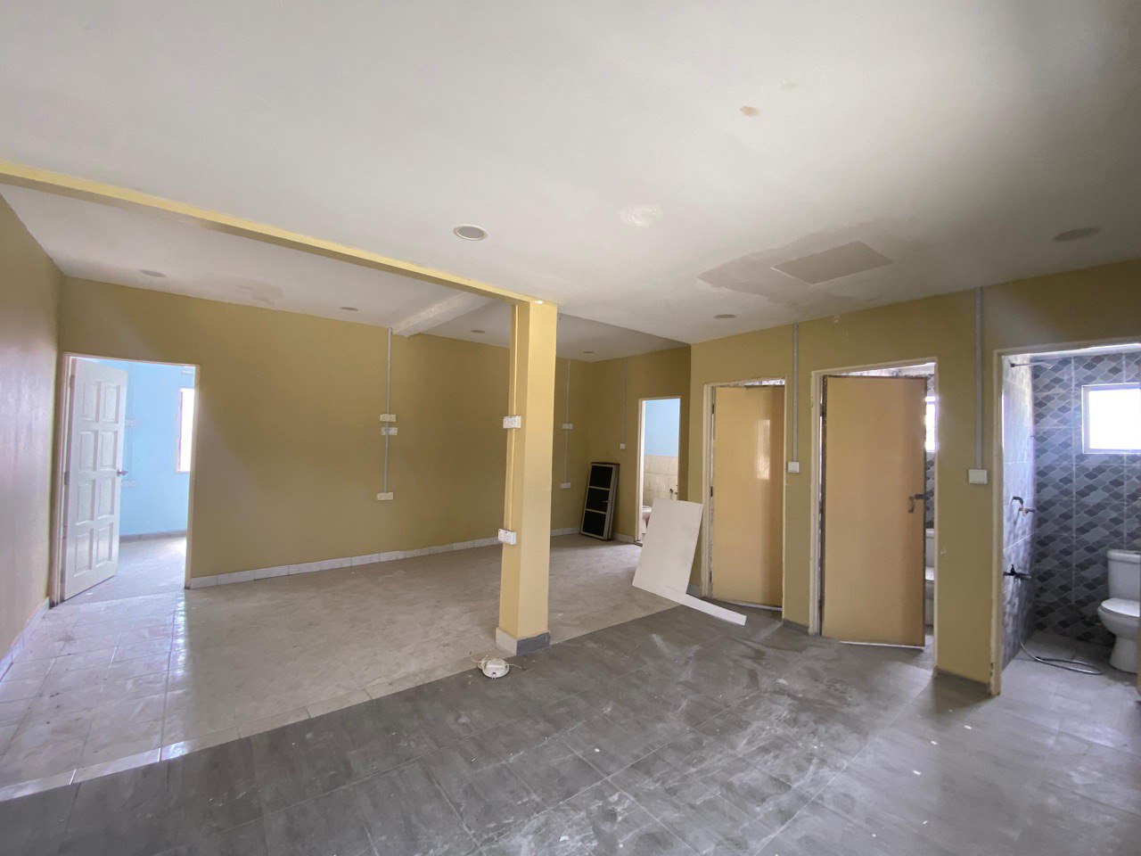 3 Floor Hostel For Rent Teras Jernang Bangi - photo 2