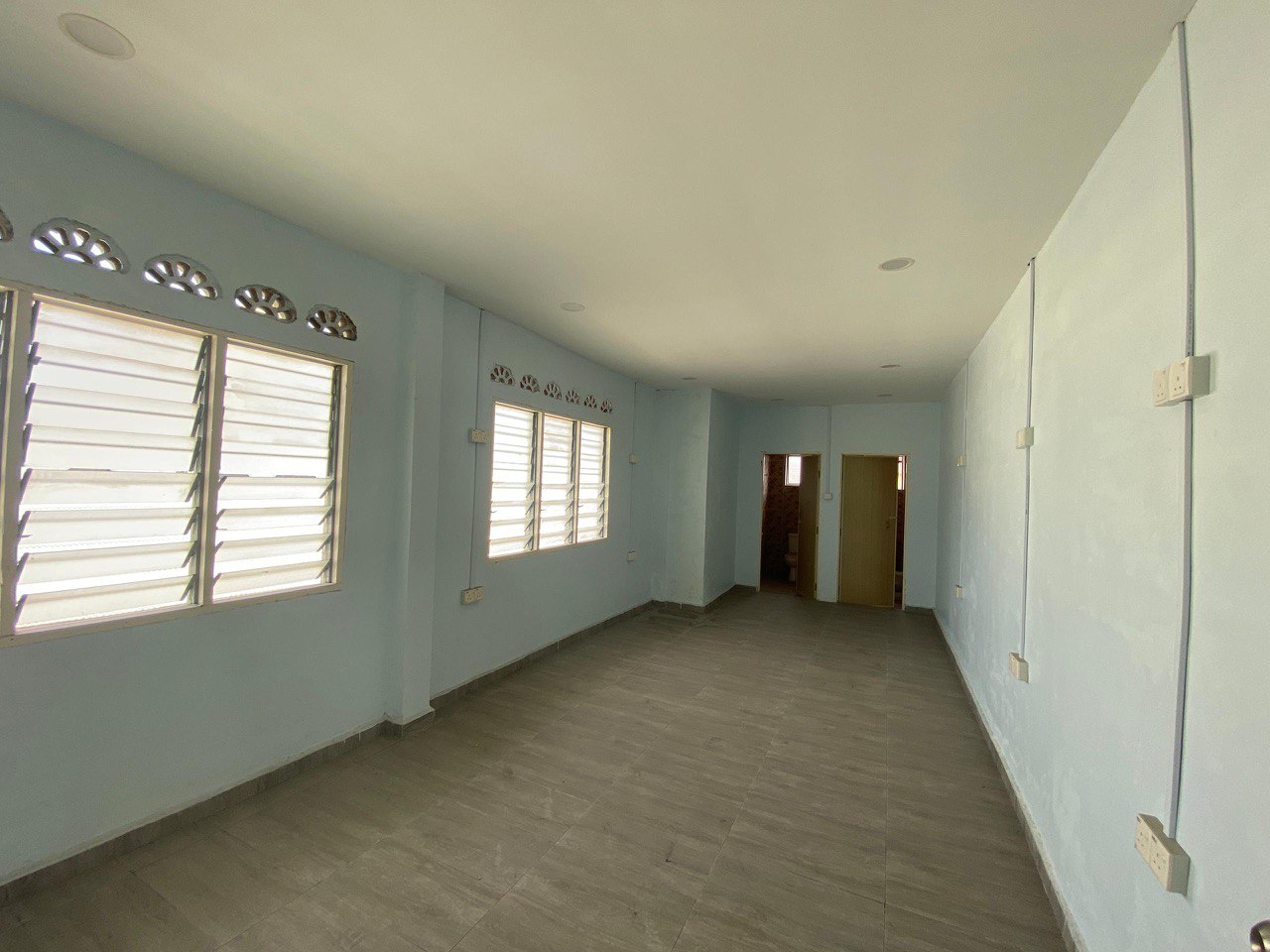 3 Floor Hostel For Rent Teras Jernang Bangi - photo 6
