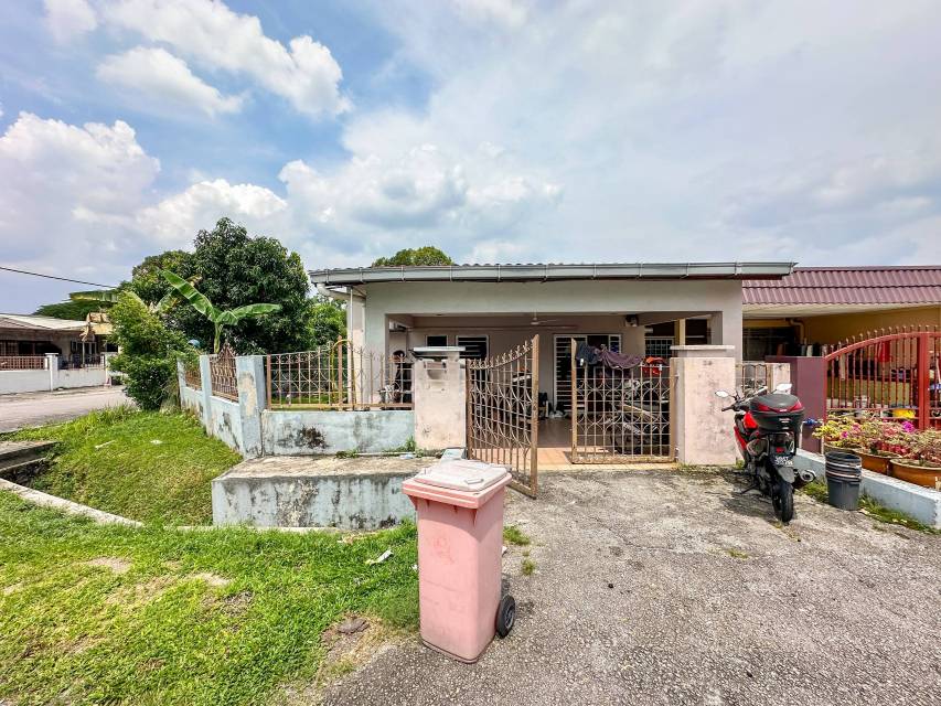 Corner Lot Single Storey Teres Seksyen 51A PJ