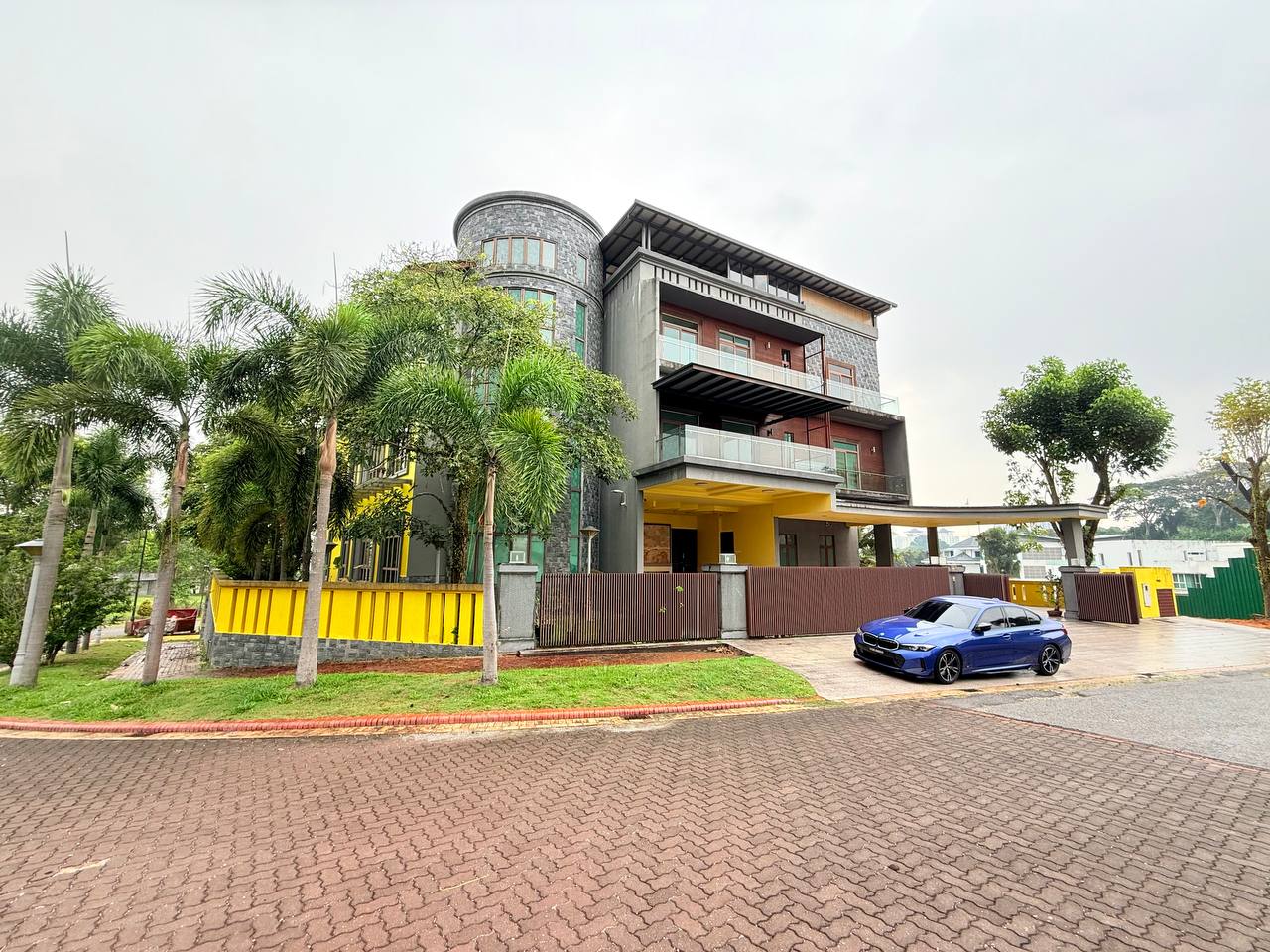 5 Storey Luxury Bungalow The Mines Resort City