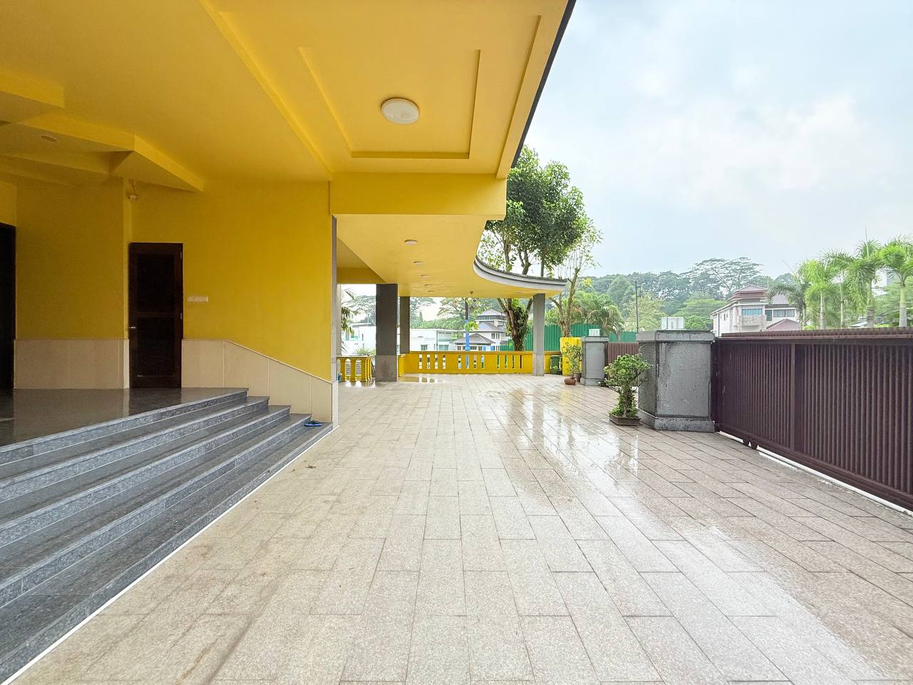 5 Storey Luxury Bungalow The Mines Resort City - photo 3