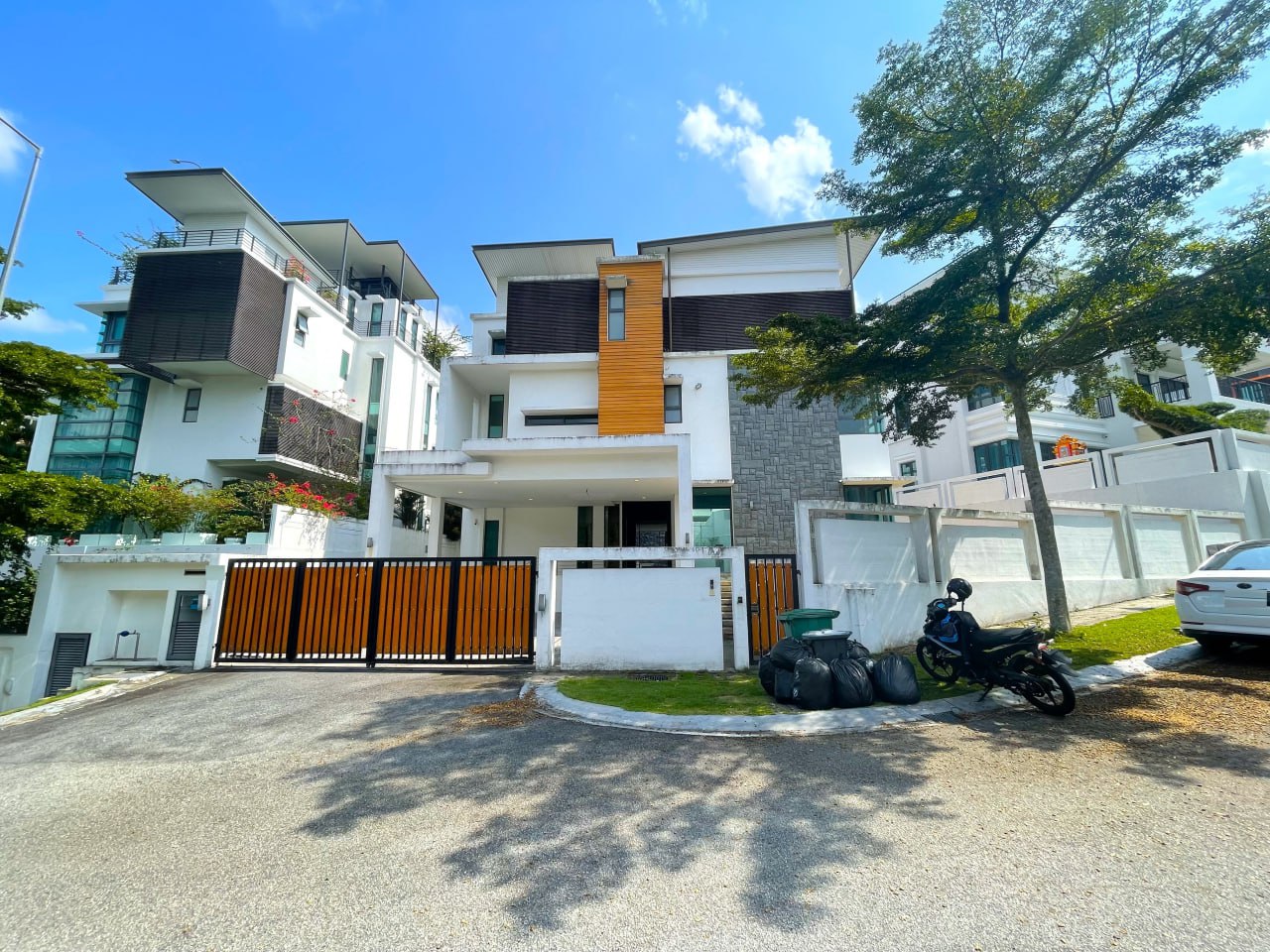 3 Storey Bungalow Gaia Sering Ukay Ampang