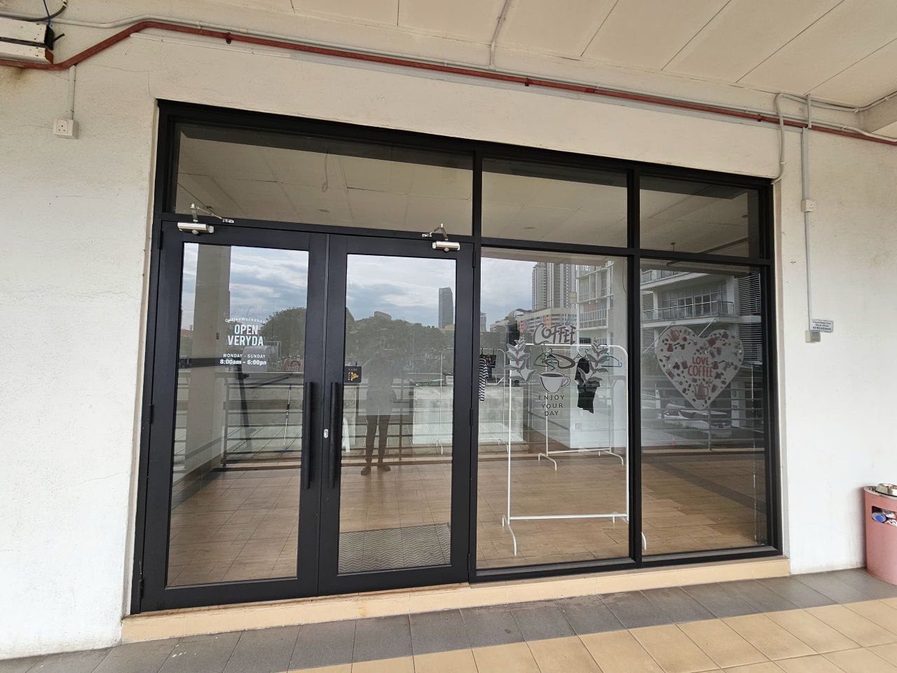 2 Storey Corner Shoplot Sunsuria Avenue Damansara - photo 4