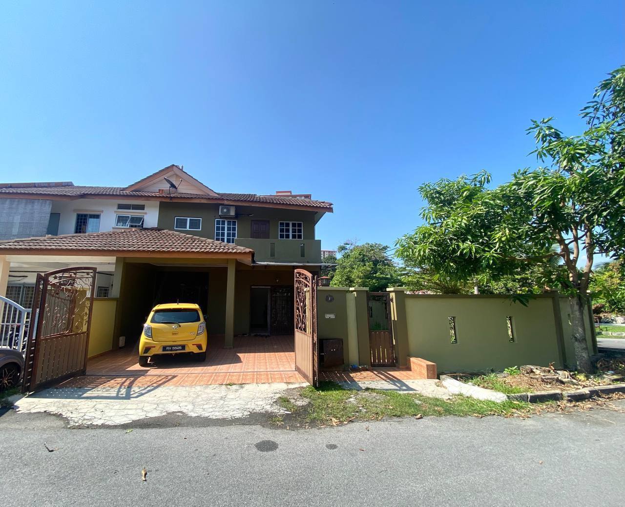 Corner Lot 2 Storey Taman Sri Kejora Kajang