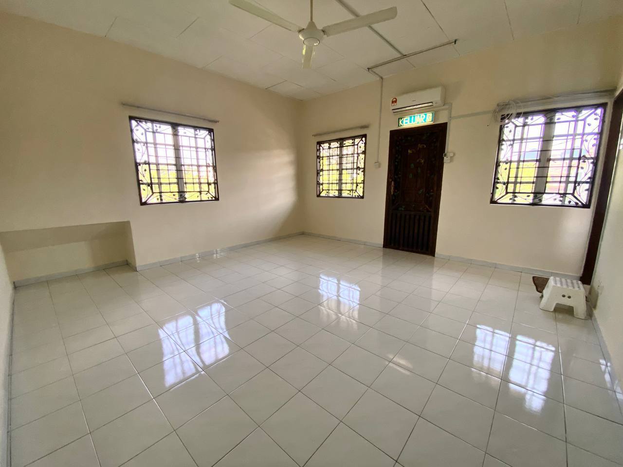 Corner Lot 2 Storey Taman Sri Kejora Kajang - photo 4