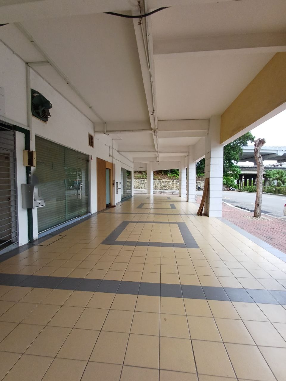 3 Storey Shop Office Sunsuria Avenue Damansara - photo 3