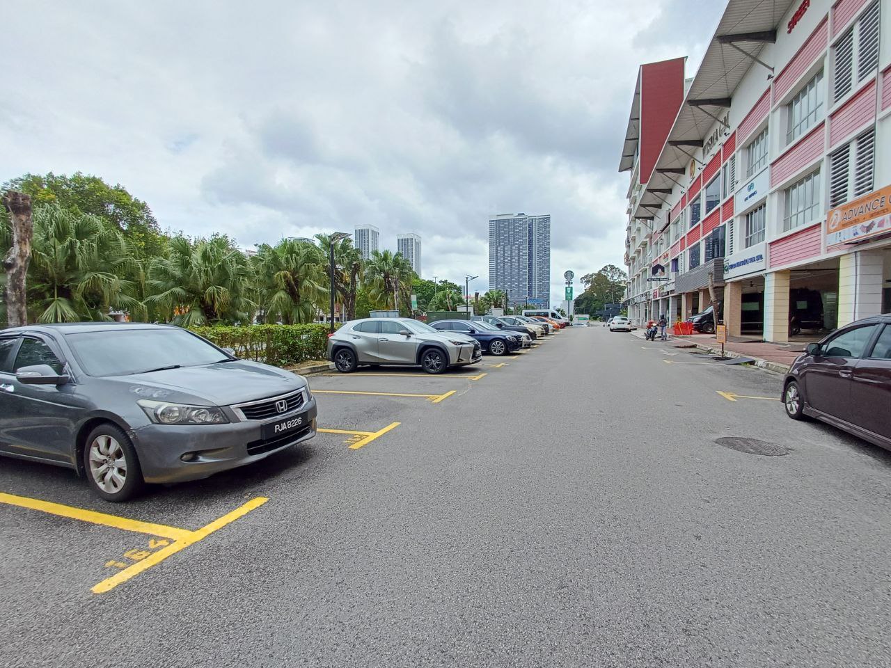 3 Storey Shop Office Sunsuria Avenue Damansara - photo 8