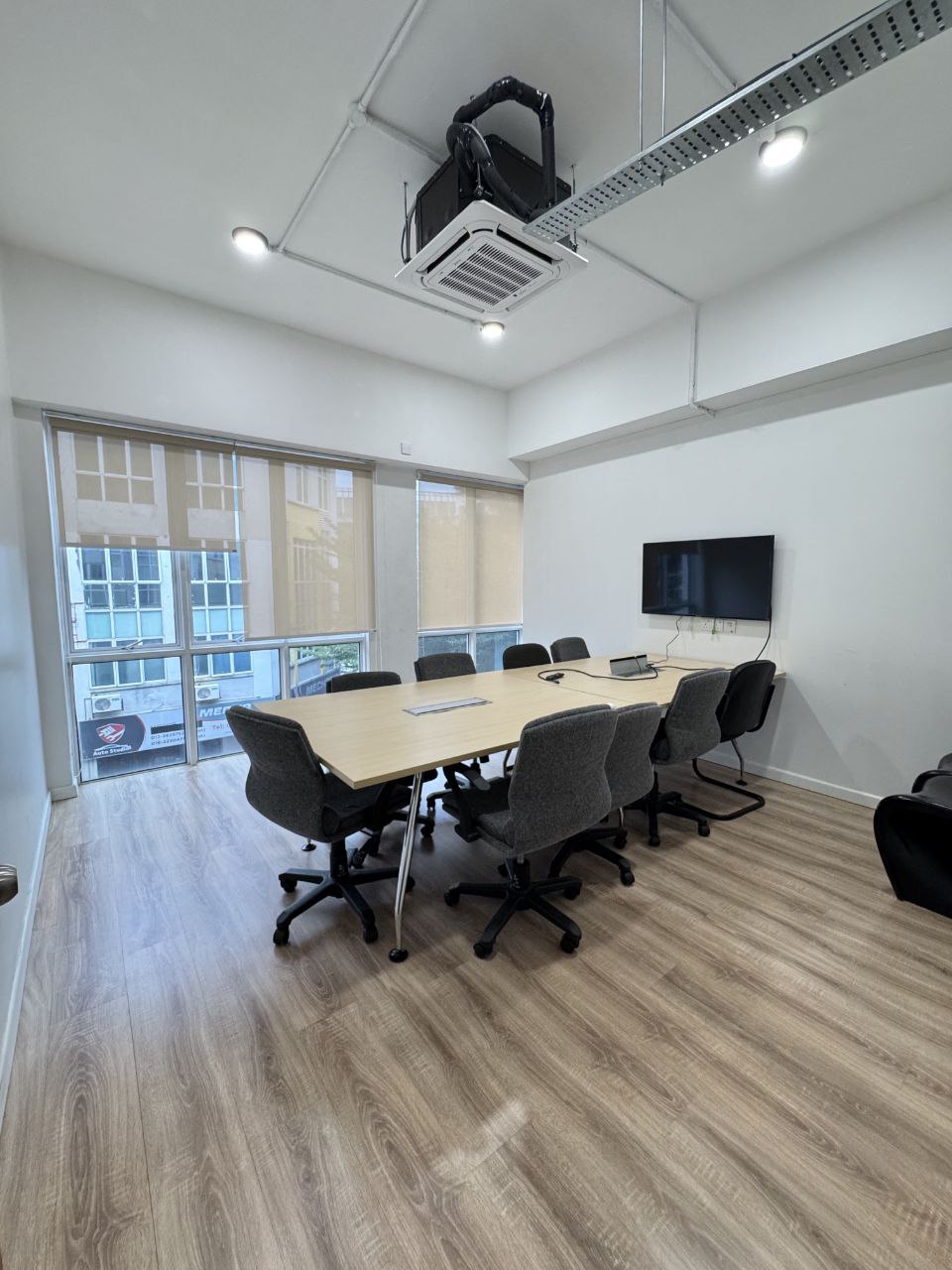 4 Storey Shop Office Signature Park Damansara - photo 2