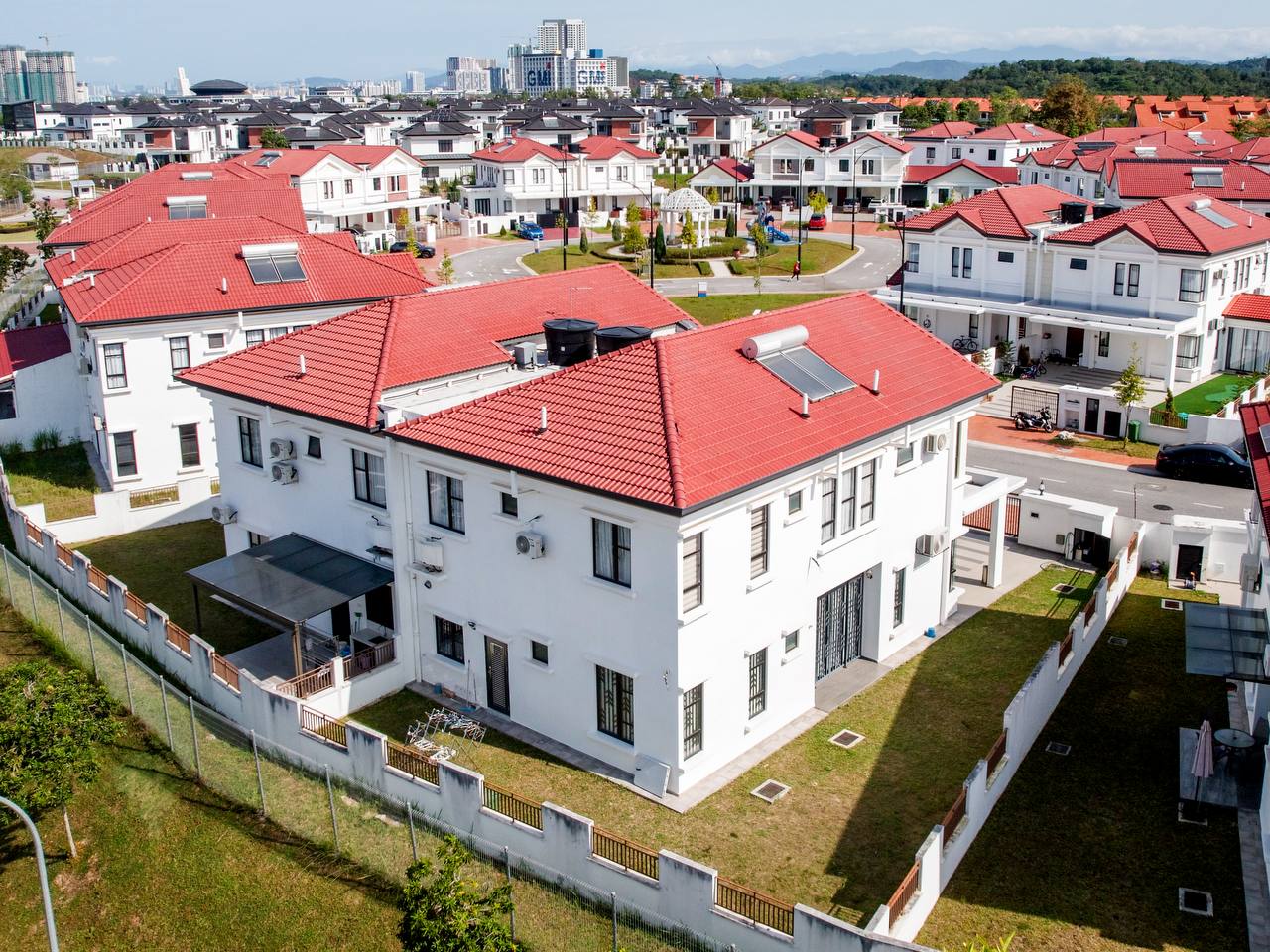 2 Storey Semi D Setia Alam Sari Bangi - photo 2