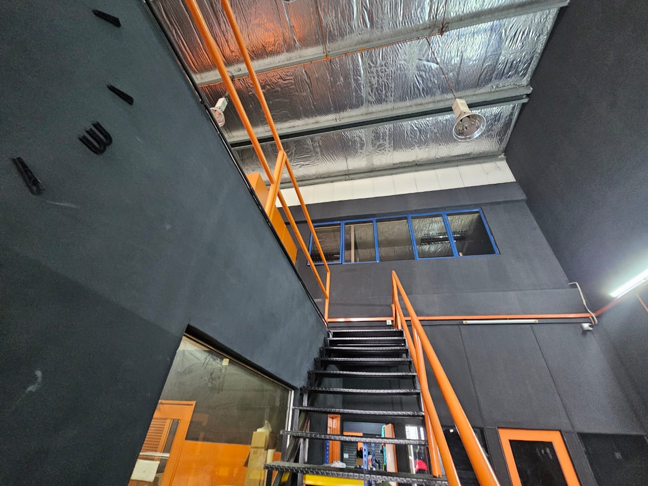 1 And Half Sty Teres Factory Glenmarie Shah Alam - photo 4