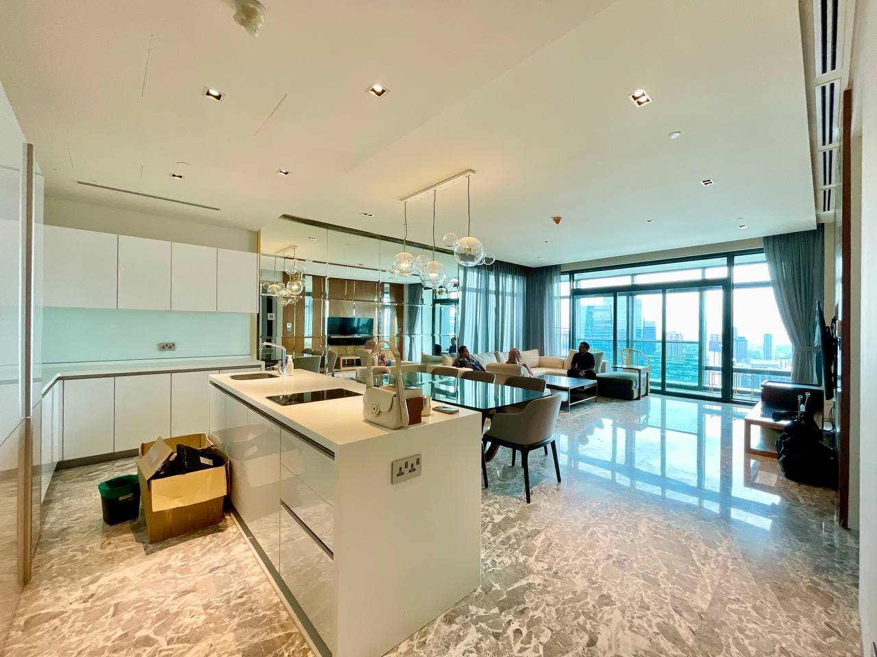 Luxury Four Seasons Residence KLCC - photo 2
