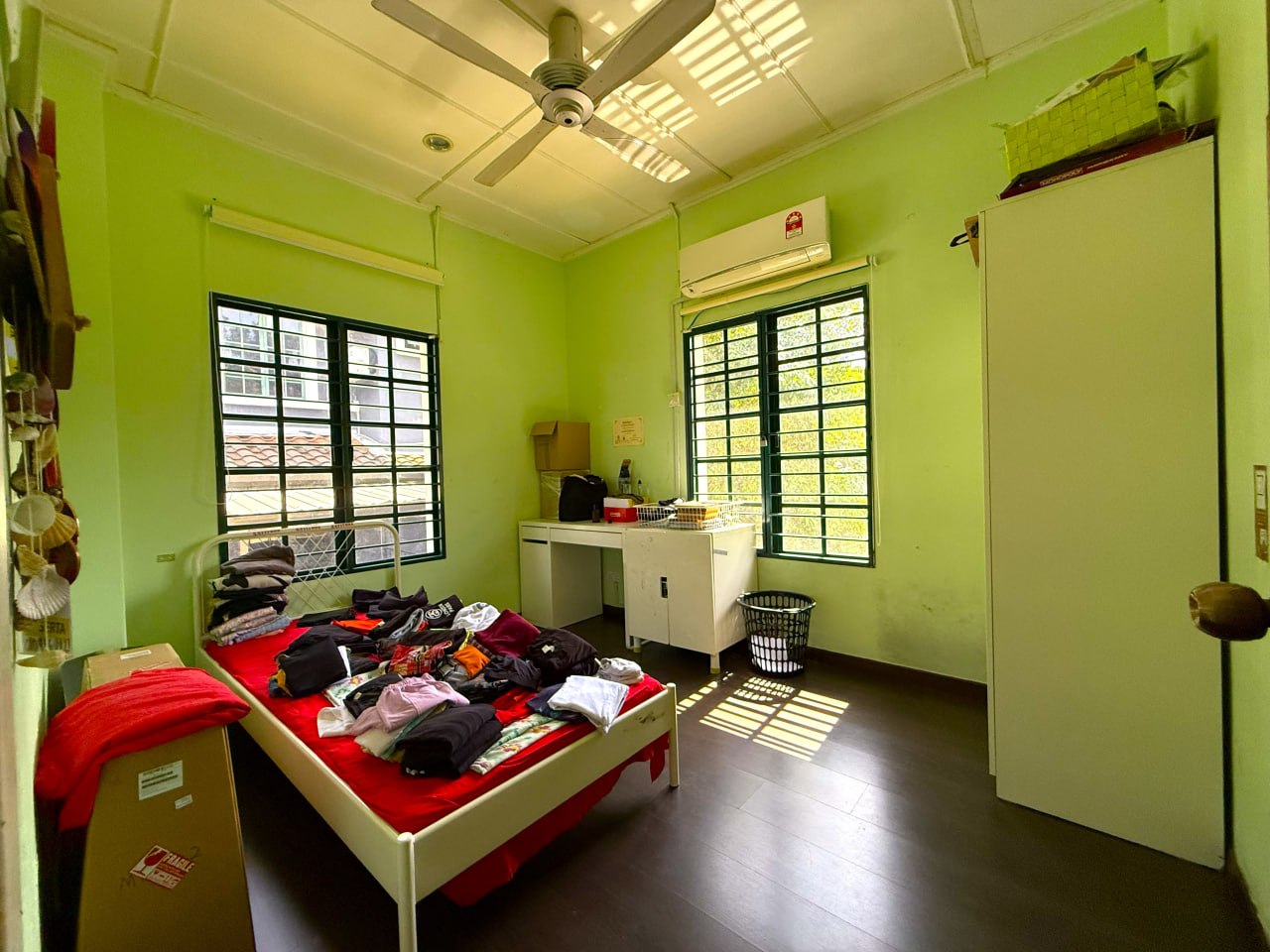 End Lot 2 Storey Semi D Taman Tiara Kemensah - photo 11