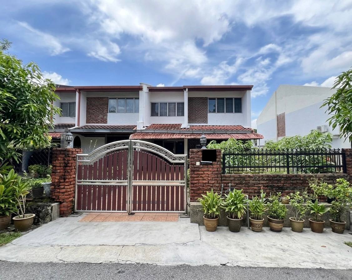 End Lot 2 Storey Teres Taman Tun Dr Ismail