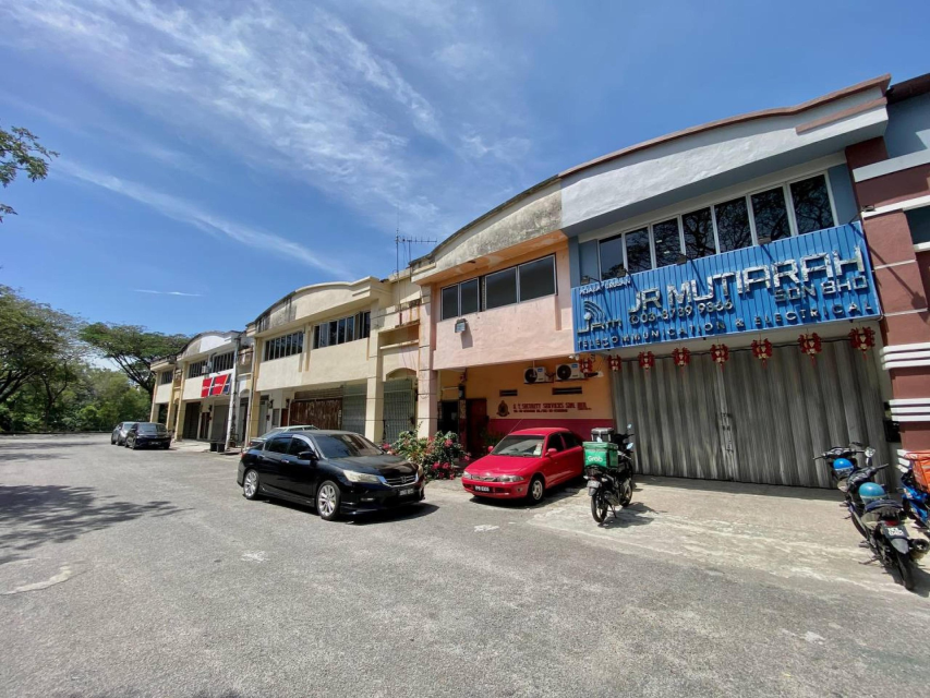2 Storey Shoplot At Taman Bukit Mewah Kajang - photo 4