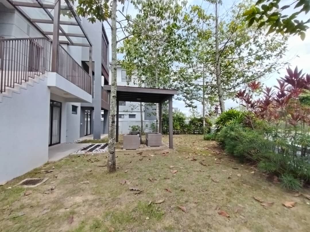 Corner Unit Show House Mulia Residences Cyberjaya - photo 8