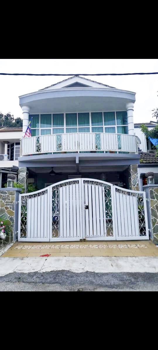 3 Storey Teres Taman Sri Melati Gombak