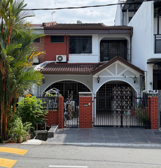 2 Storey Teres Taman Permata Kuala Lumpur