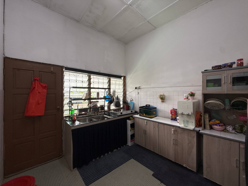 Single Storey Teres Taman Melawati Kuala Lumpur - photo 11