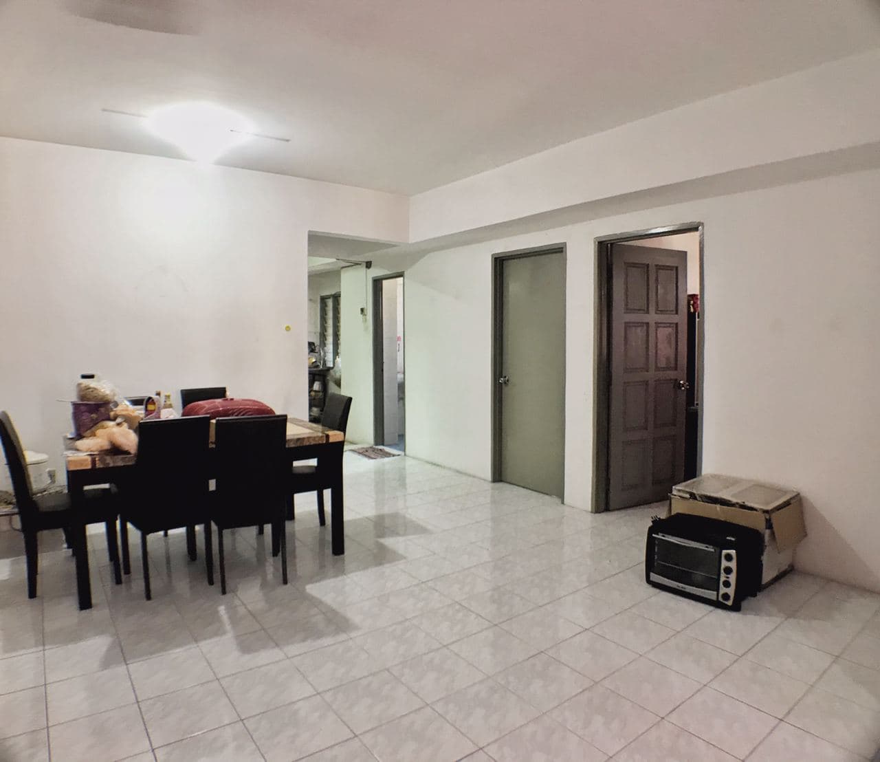 Freehold Corner Unit Sri Camelia Apartment