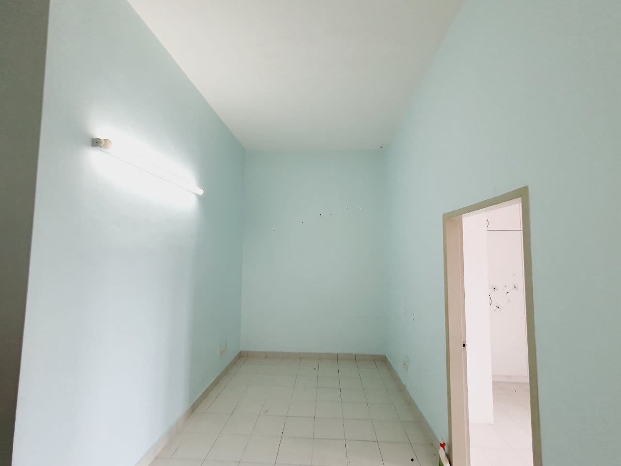 Vacant 4R3B Putra Impiana Terrace House Puchong - photo 4