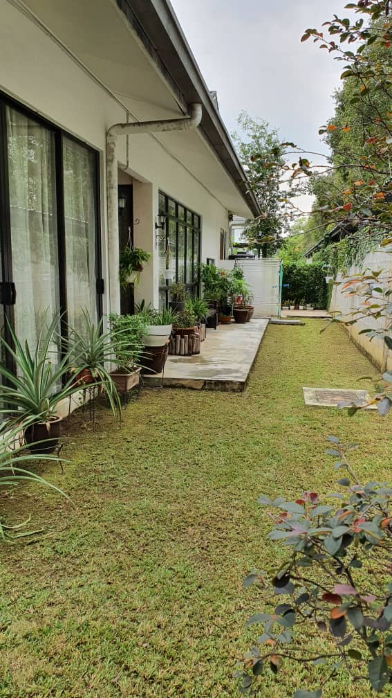 2 Storey Corner Unit with Extra Land at Ken Rimba - photo 3