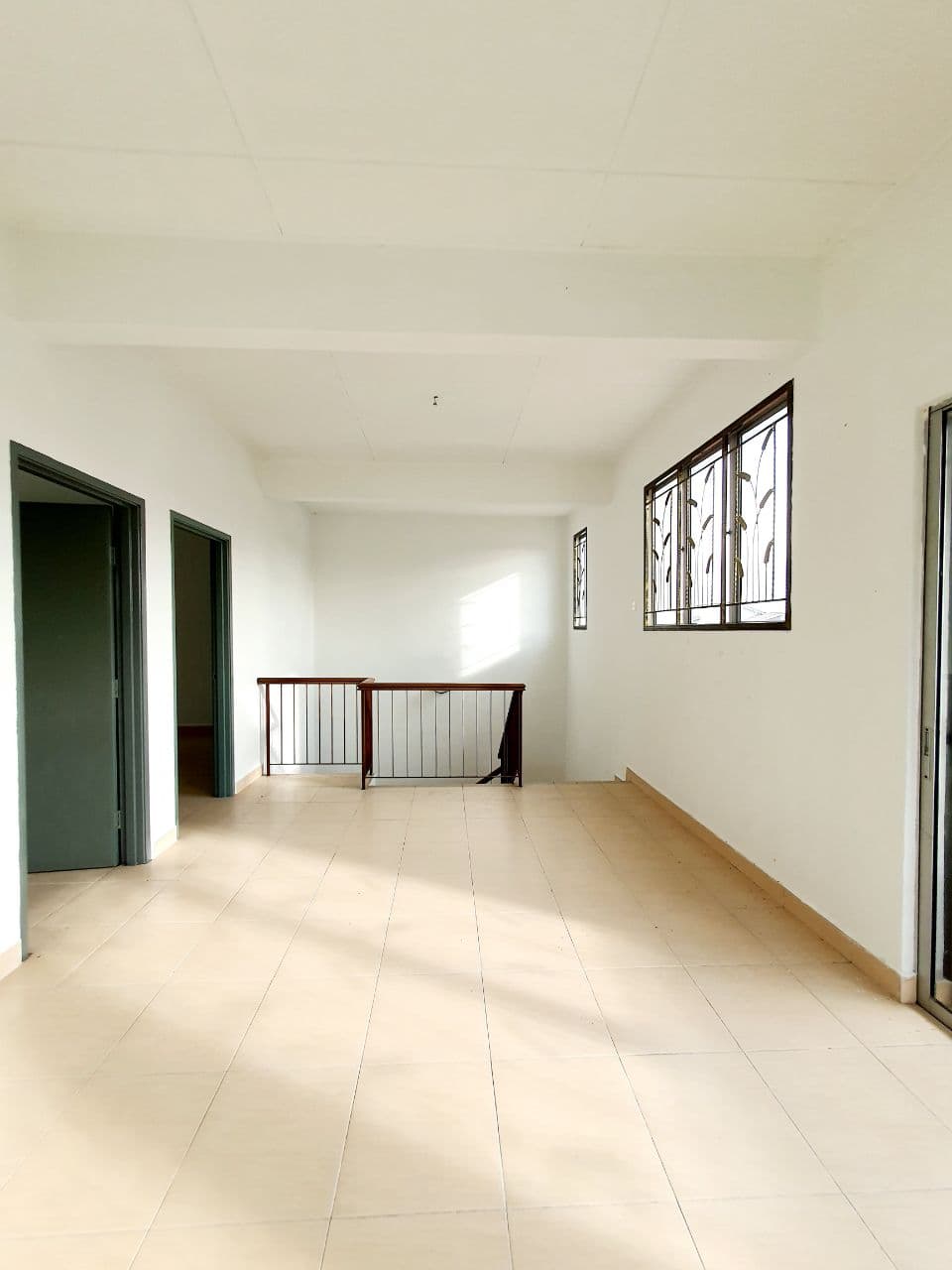 3 Sty Semi-D Corner Taman KIPARK Puchong - photo 7