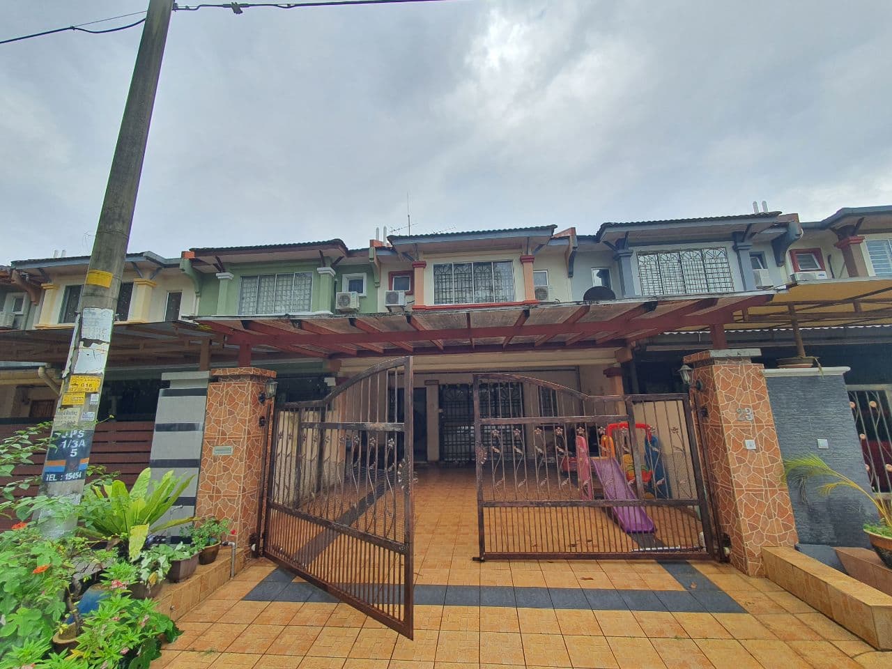 FACING OPEN Double Storey Terrace Prima Saujana - photo 3