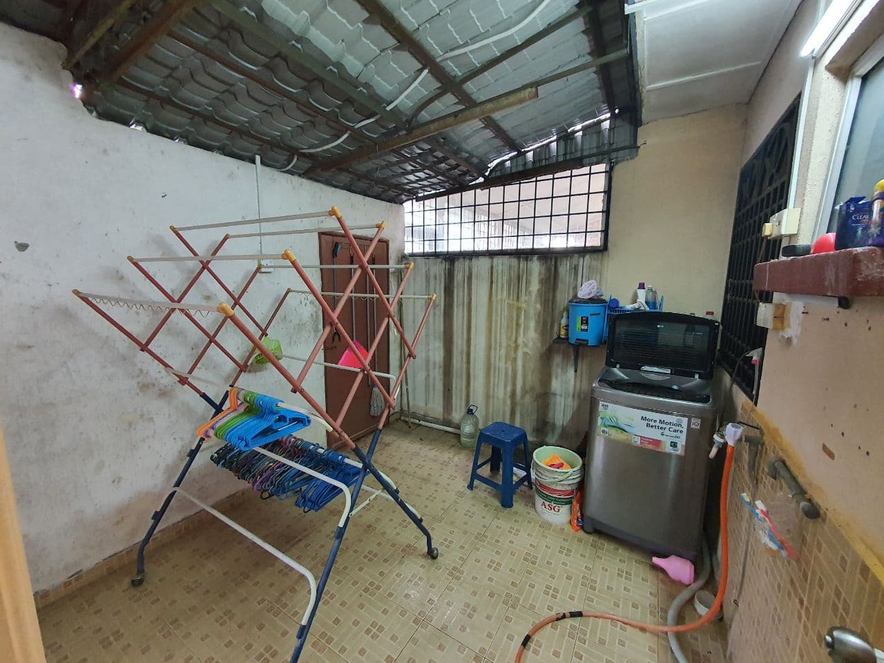 FACING OPEN Double Storey Terrace Prima Saujana - photo 7