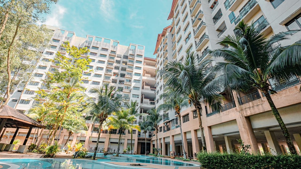 Vacant Freehold 3R2B Kristal Villa Condo
