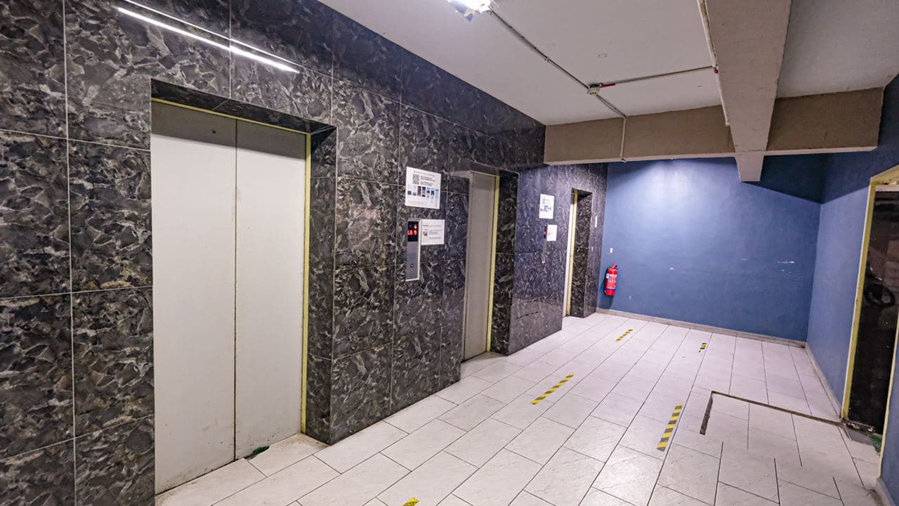 Unit Besar untuk dijual di Madu Mas Apartment - photo 3