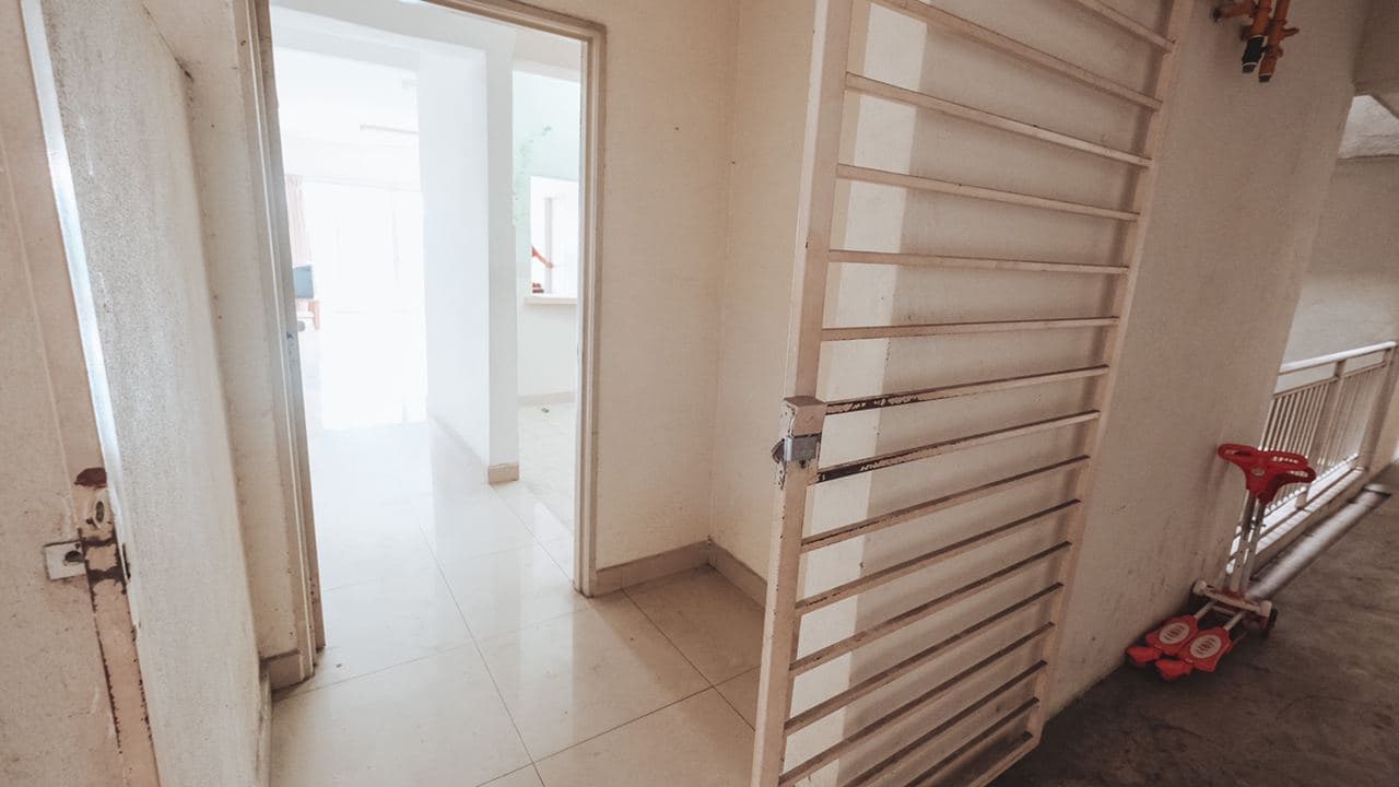 Unit Besar untuk dijual di Madu Mas Apartment - photo 4