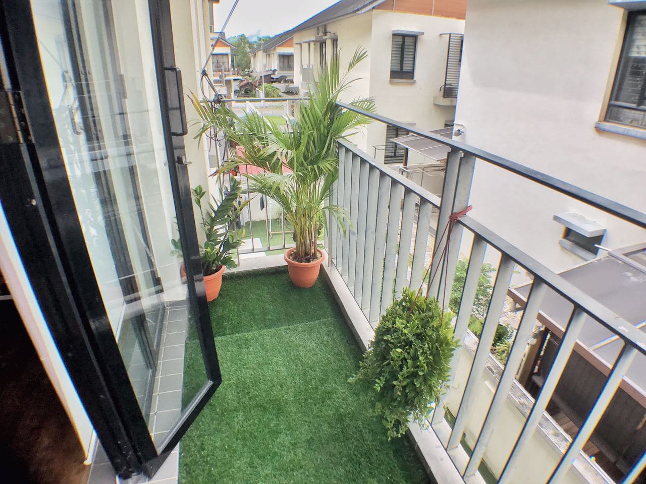 Fully Renovated Double Storey Semi-D in Bangi - photo 11