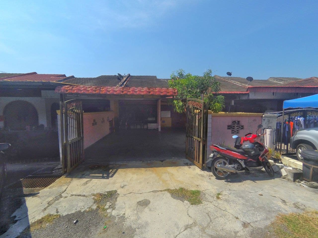 Vacant Single Storey 3R2B Taman Serdang Jaya