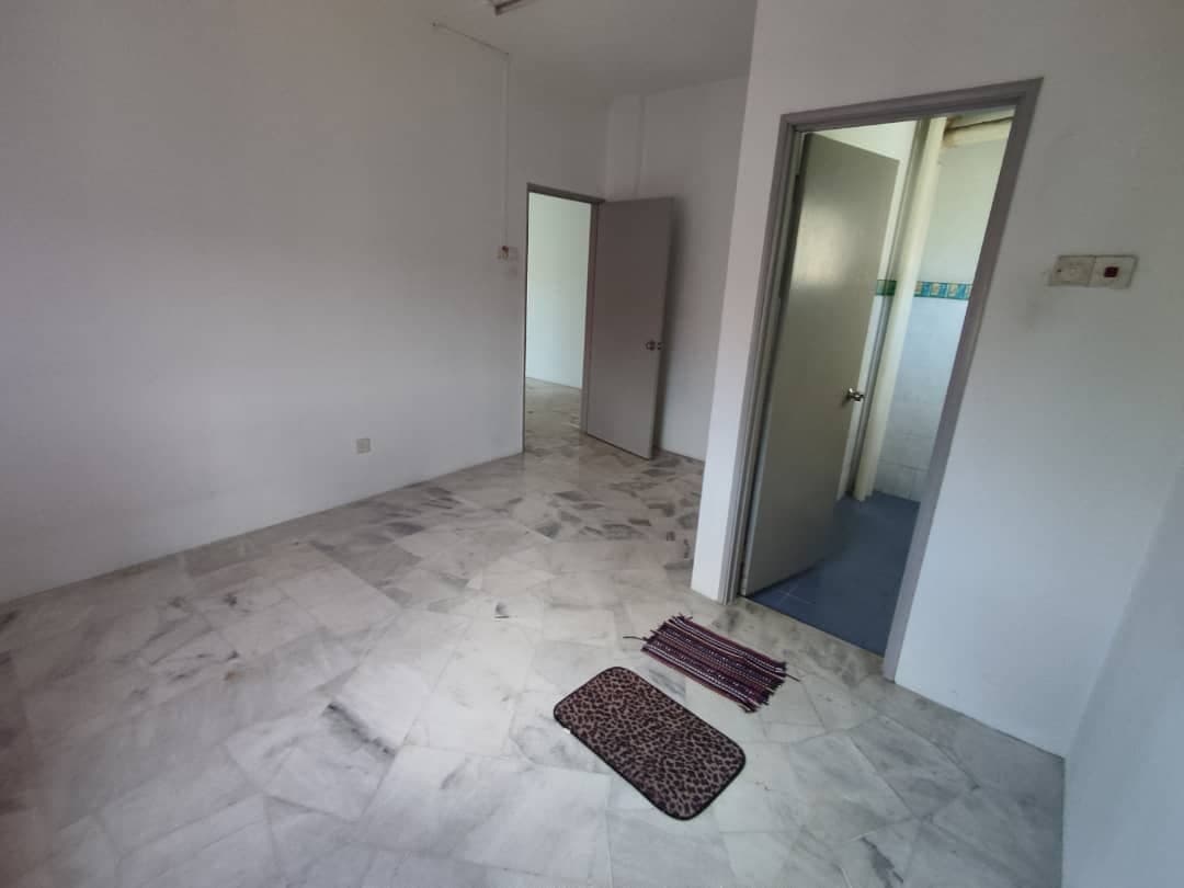 Apartment Kenangan, Taman Bukit Kenangan, Kajang - photo 4