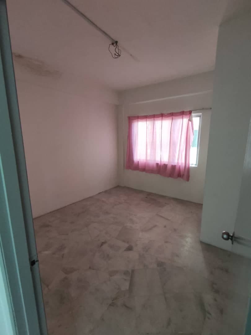 Apartment Kenangan, Taman Bukit Kenangan, Kajang - photo 7