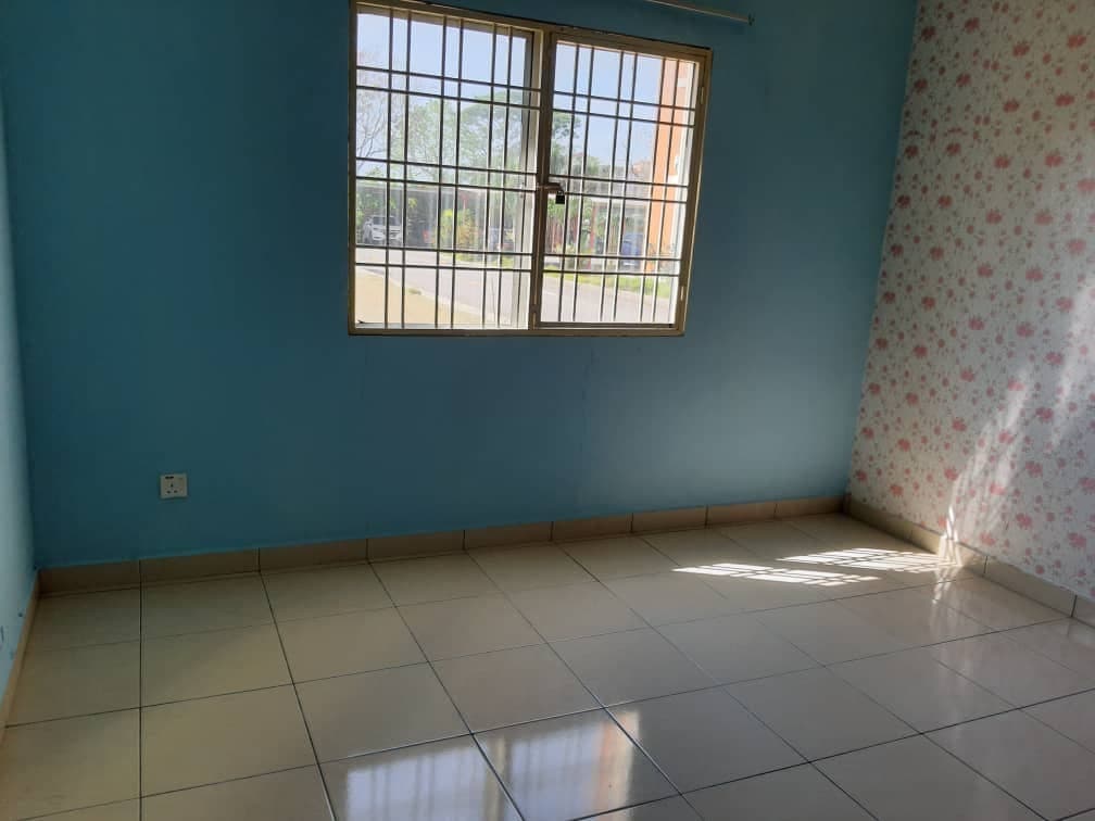 Sri Ixora Apartment Taman Sepakat Indah 2 Kajang - photo 4