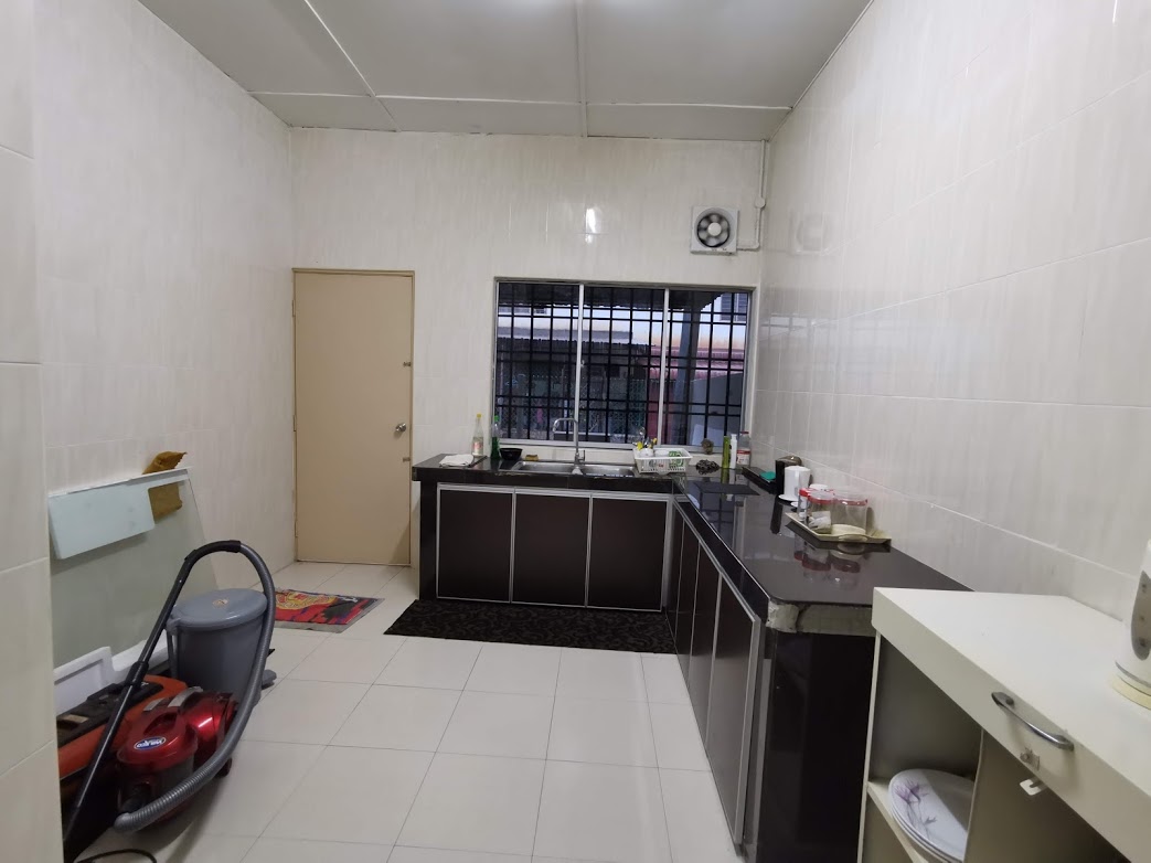 Taman Idaman Kluang - photo 10